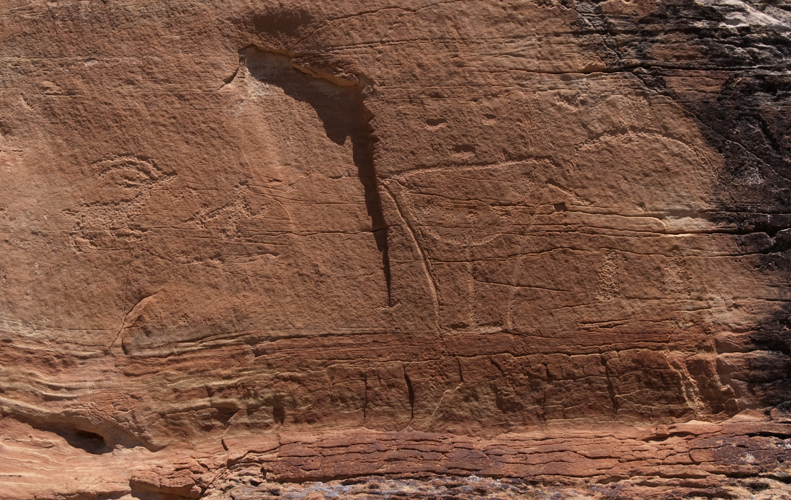 rock-art-figure8.jpg
